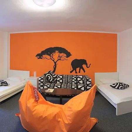 ゲストハウス Pod Vezi コリーン